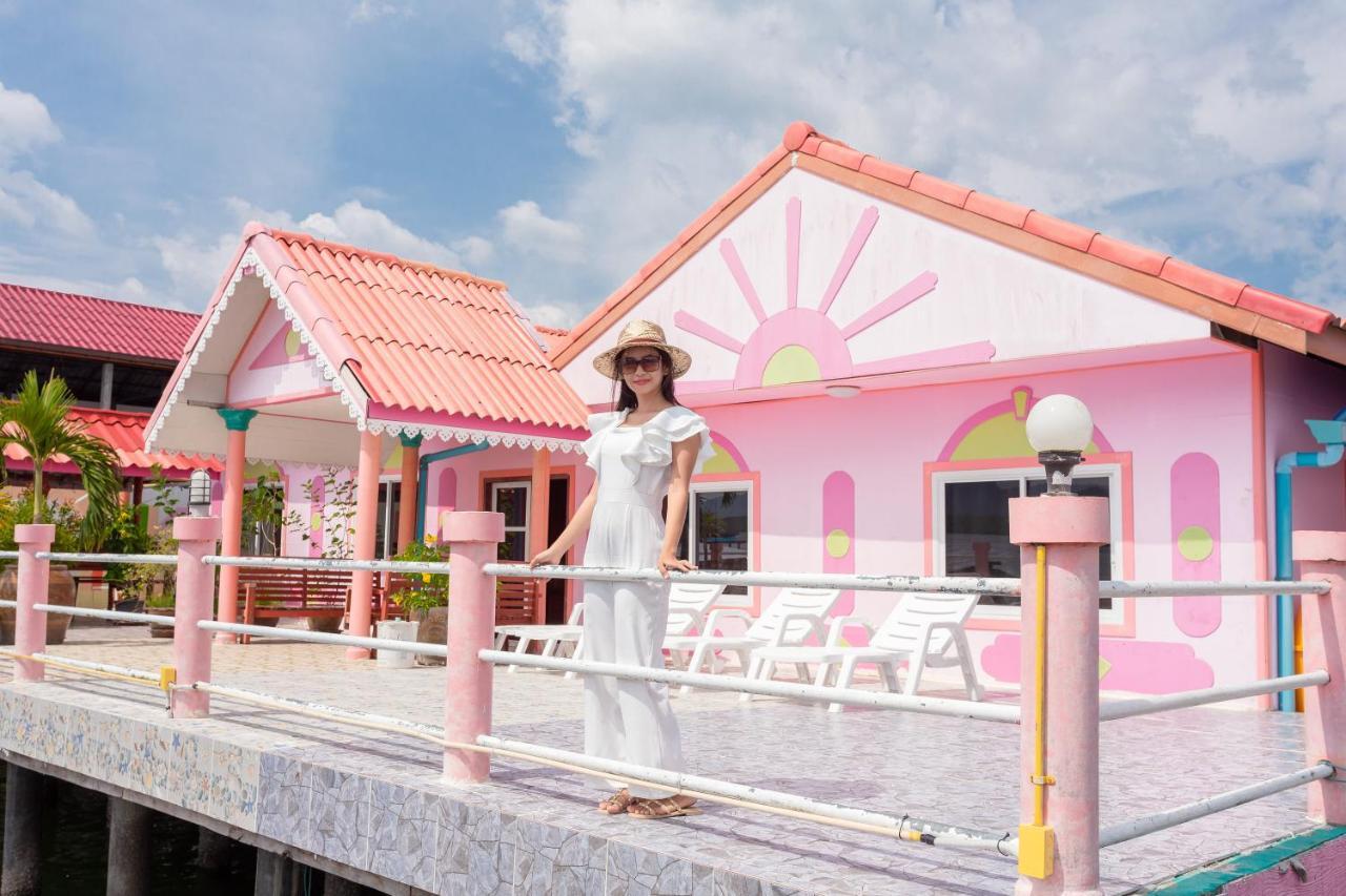 Guest house Jamesbond Koh Panyee